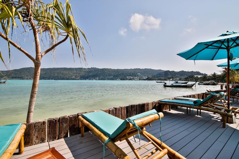 Phi Phi Coco Beach Resort - Genel