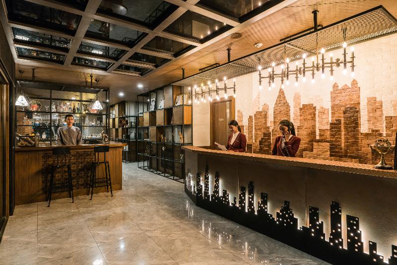 Acqua Hotel Pattaya - Lobi