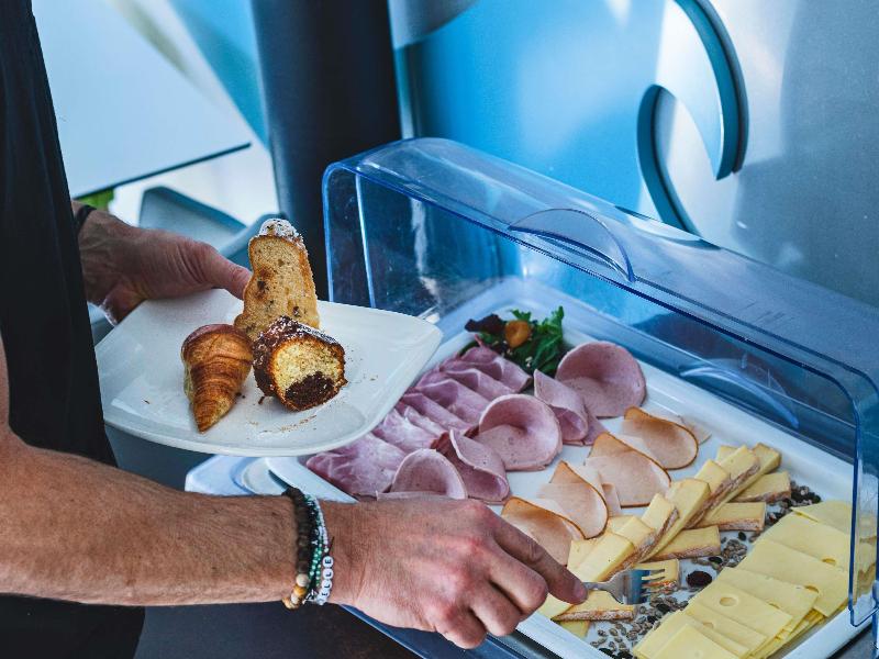 ibis Styles Strasbourg Avenue du Rhin - Restoran