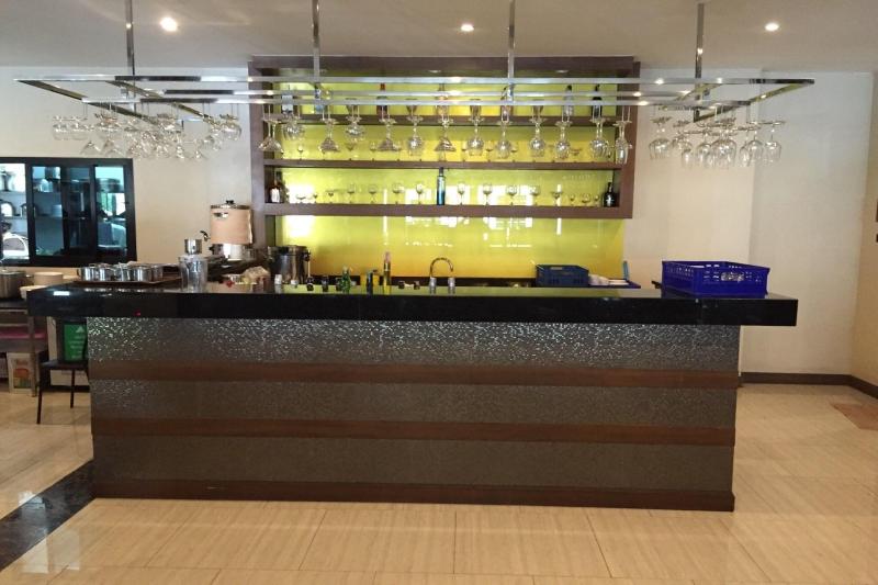 247 Boutique Hotel - Bar