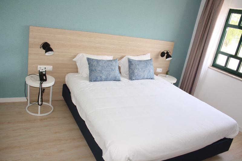 Flag Hotel Santarém - Oda