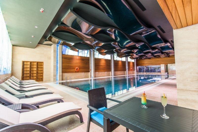 Bayir Diamond Hotel Convention Center - Havuz