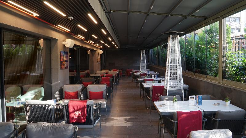 The Craton Hotel - Teras