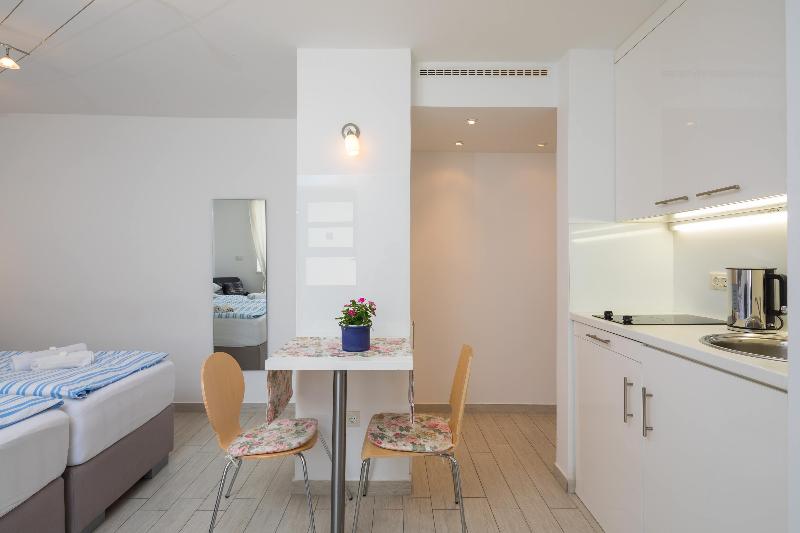 Split Center Suites - Oda