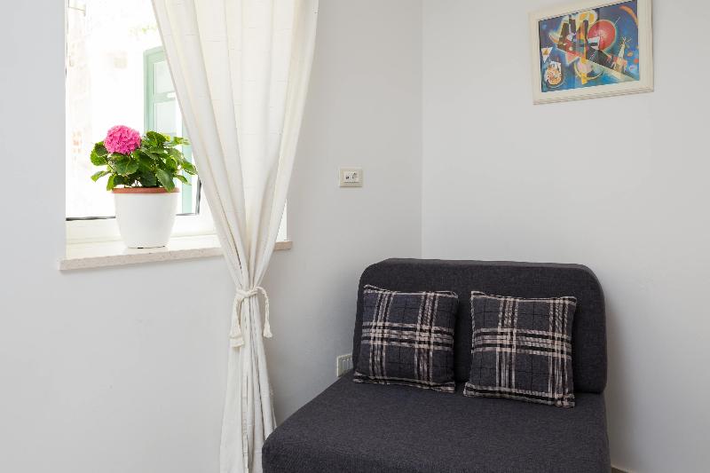 Split Center Suites - Oda