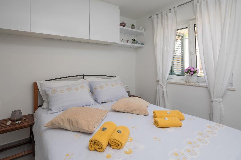Split Center Suites - Oda
