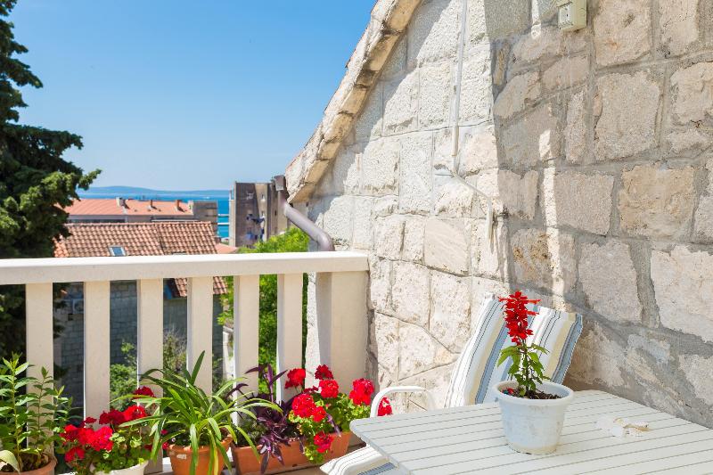 Split Center Suites - Oda