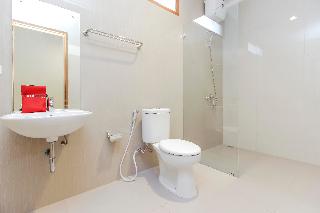 RedDoorz Premium near Ragunan Zoo 2 fotoÄŸrafÄ±