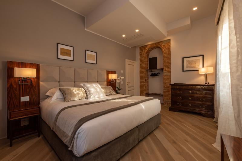 Donati Luxury Tower - Oda