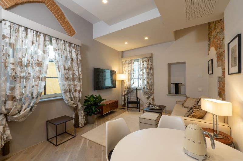 Donati Luxury Tower - Oda