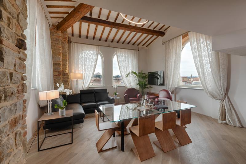 Donati Luxury Tower - Oda