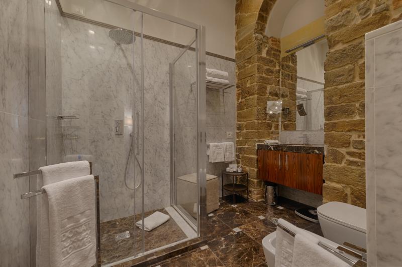 Donati Luxury Tower - Oda