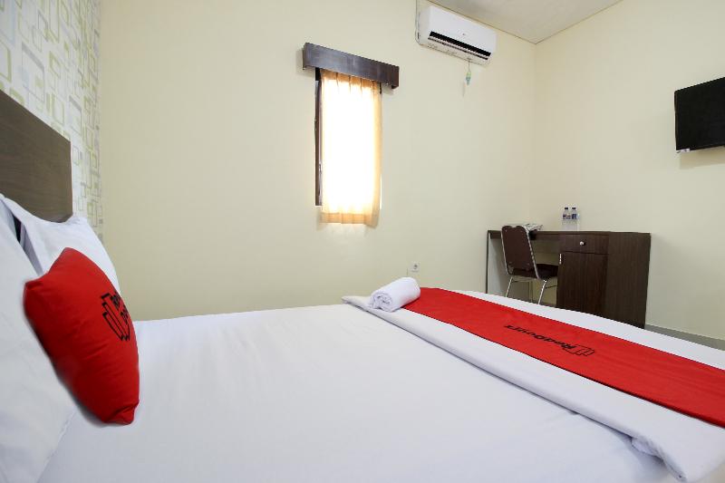 RedDoorz @ Swakarya Kaliurang - Oda