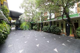 RedDoorz Plus @ Taman Siswa 2 otel fotoğrafı