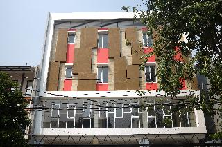 RedDoorz Plus near Mall Ciputra Jakarta fotoÄŸrafÄ±