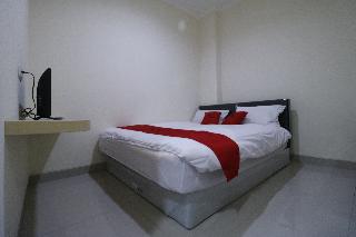 RedDoorz Plus near Mall Ciputra Jakarta fotoÄŸrafÄ±