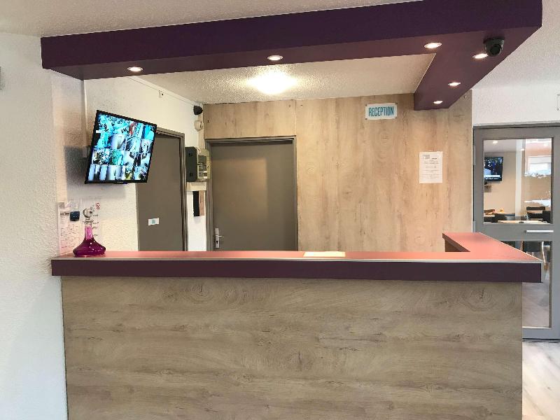 Kyriad Direct Lille Est - Stade Pierre Mauroy - Lobi