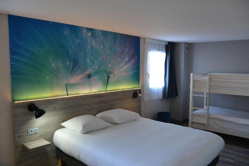 Kyriad Direct Tours Sud - Chambray Les Tours - Oda