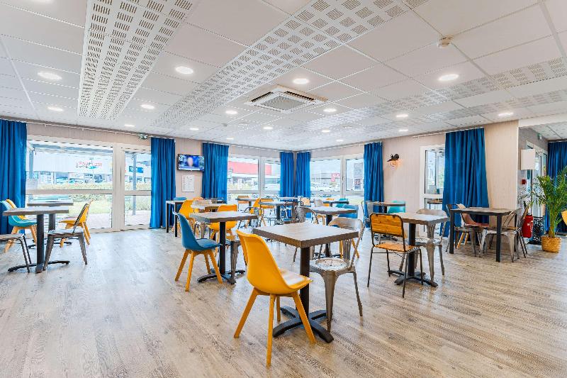 Kyriad Direct Tours Sud - Chambray Les Tours - Restoran