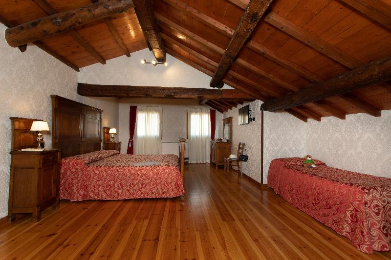 Charming Palace Santa Fosca - Oda