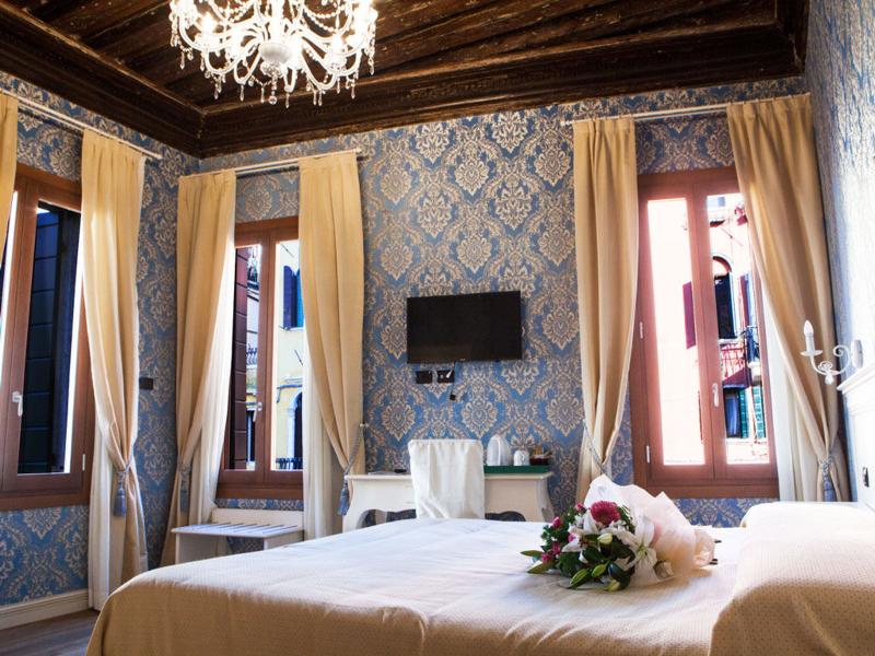 Charming Palace Santa Fosca - Oda
