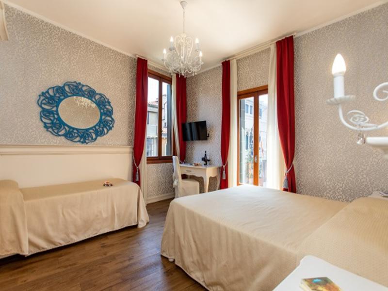 Charming Palace Santa Fosca - Oda