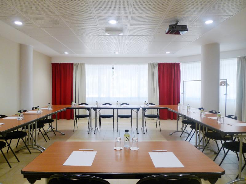 Residence Ajaccio Amiraute - Toplantı
