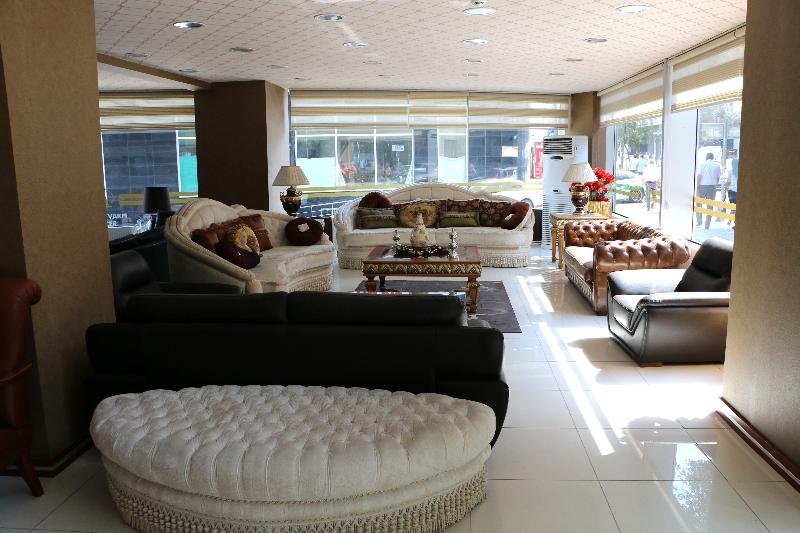 Business Grand Hotel - Lobi