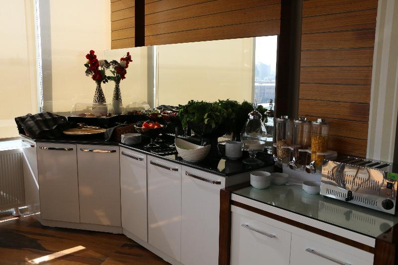 Business Grand Hotel - Restoran