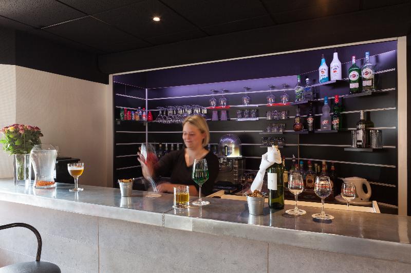 Kyriad Direct Rennes Ouest - Bar