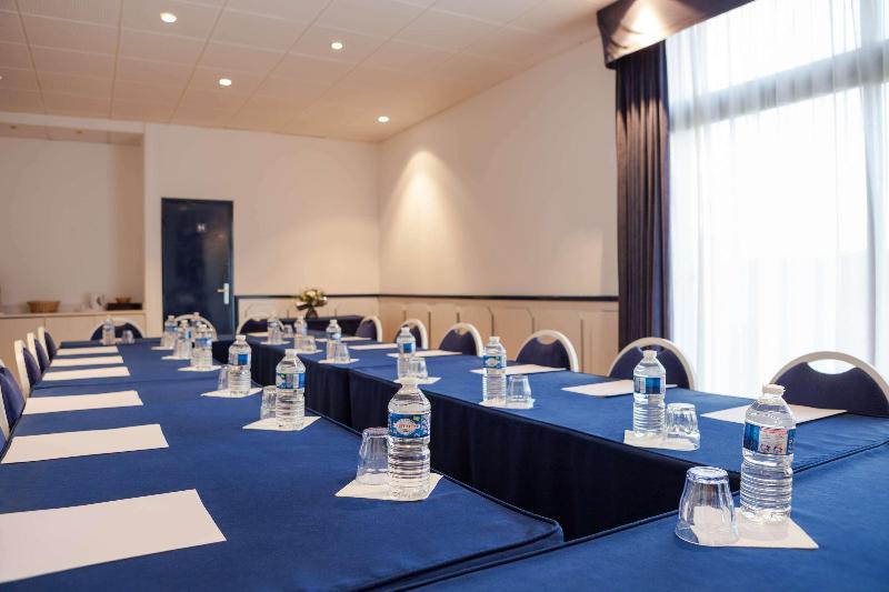 Kyriad Direct Rennes Ouest - Toplantı