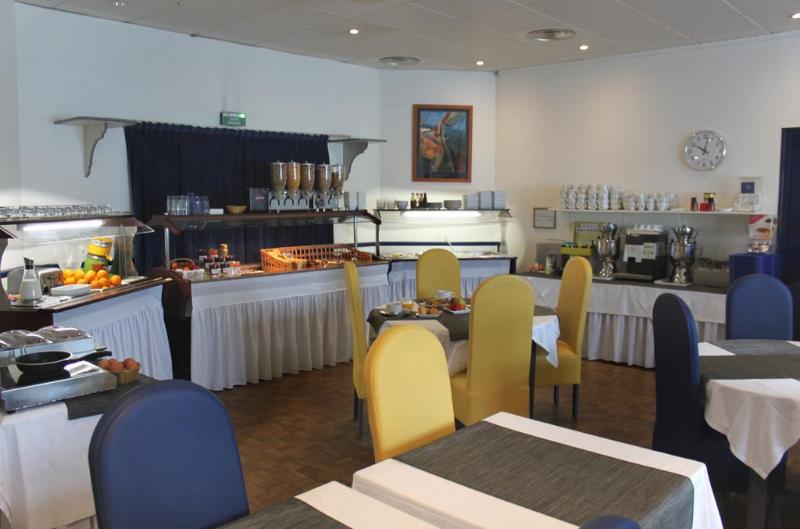 Kyriad Direct Rennes Ouest - Restoran