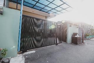 RedDoorz Plus near Semanggi fotoÄŸrafÄ±