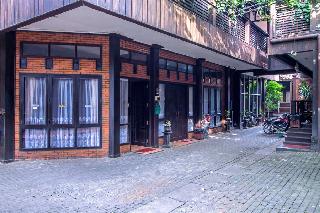 RedDoorz @ Cilandak Timur otel fotoğrafı