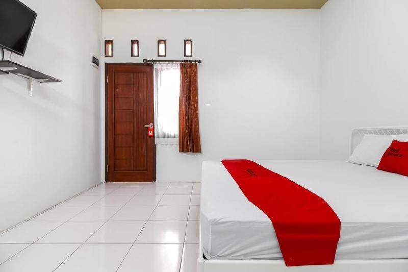 RedDoorz @ Jagakarsa 2 - Oda