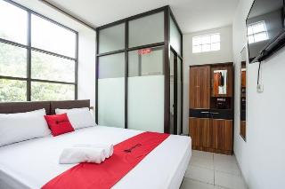 RedDoorz near Eka Hospital BSD City fotoÄŸrafÄ±
