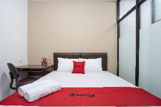 RedDoorz near Eka Hospital BSD City fotoÄŸrafÄ±