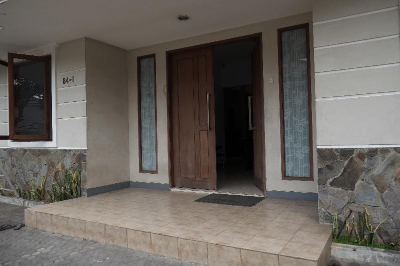 RedDoorz near Supermall Karawaci 2 - Genel