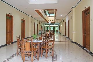 RedDoorz near XT Square Yogyakarta fotoÄŸrafÄ±