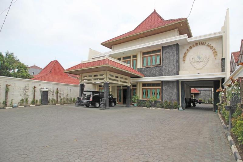 RedDoorz near XT Square Yogyakarta - Genel