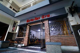 RedDoorz Plus near Universitas Indonesia fotoÄŸrafÄ±
