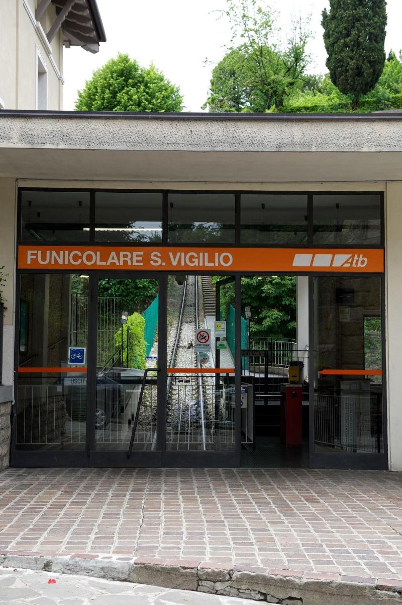 Fuoriporta House - Genel