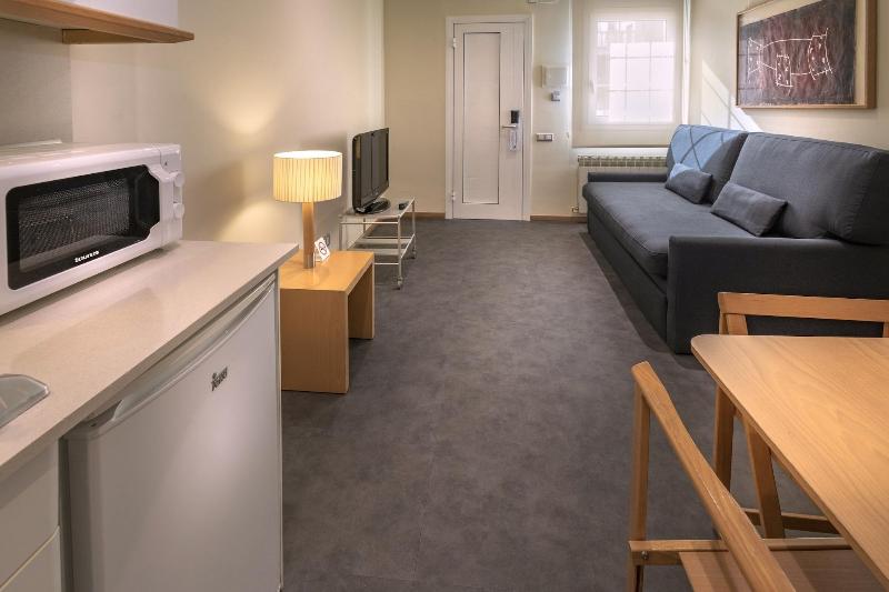 Apartamentos Playa De Castelldefels - Oda