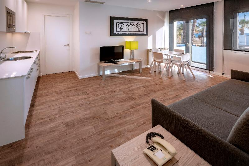 Apartamentos Playa De Castelldefels - Oda