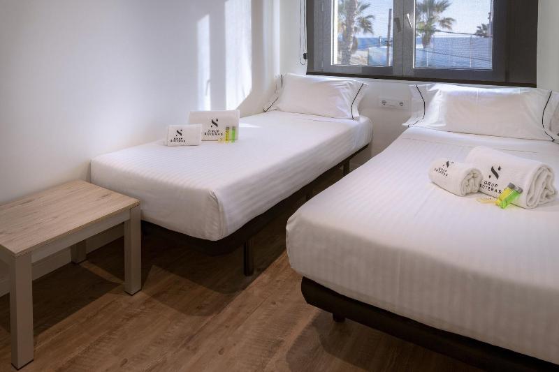 Apartamentos Playa De Castelldefels - Oda