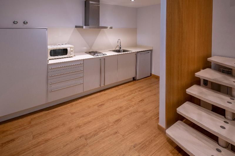 Apartamentos Playa De Castelldefels - Oda