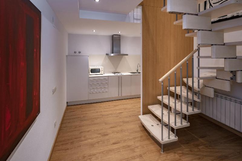 Apartamentos Playa De Castelldefels - Oda