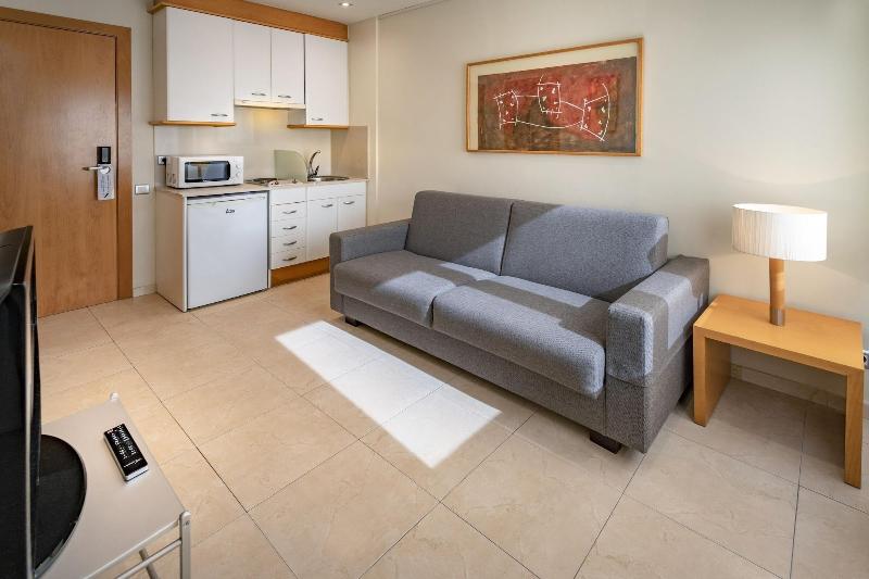 Apartamentos Playa De Castelldefels - Oda