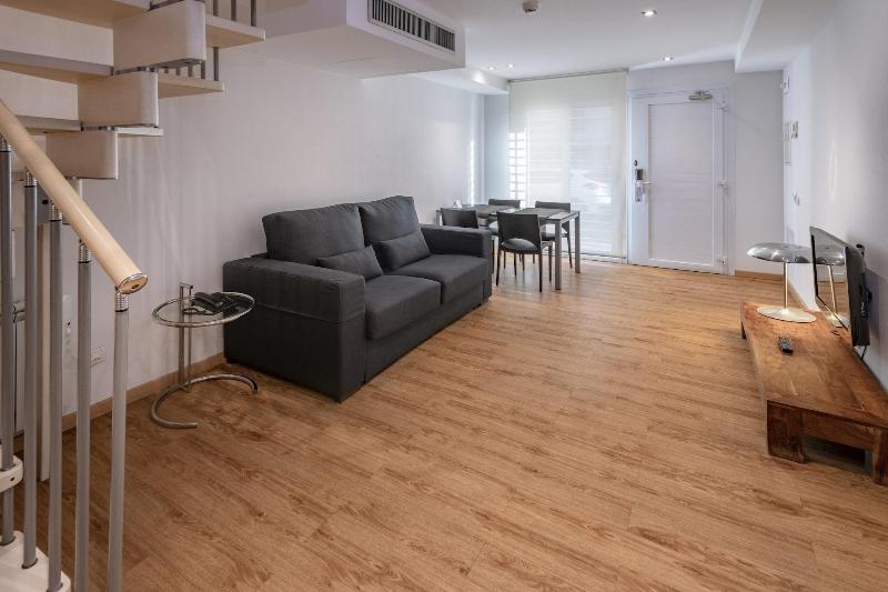 Apartamentos Playa De Castelldefels - Oda