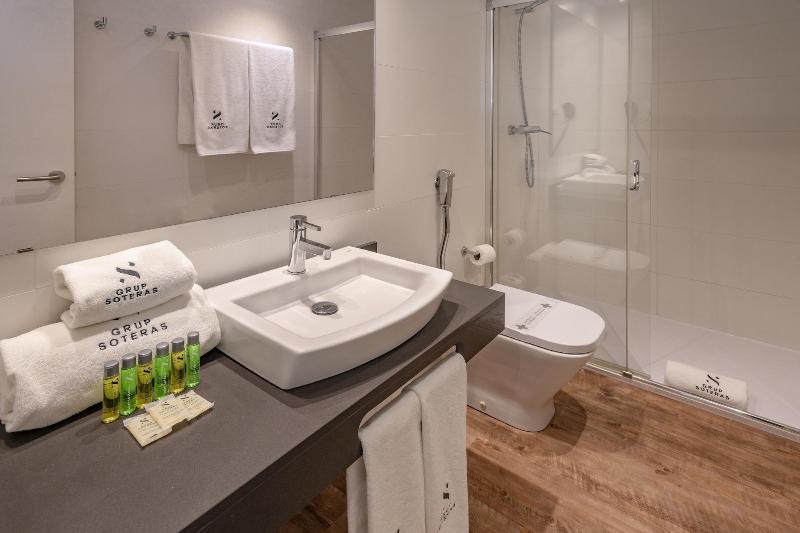 Apartamentos Playa De Castelldefels - Oda
